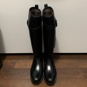 *SOLD* Burberry Black Belted Equestrian Rain Boots